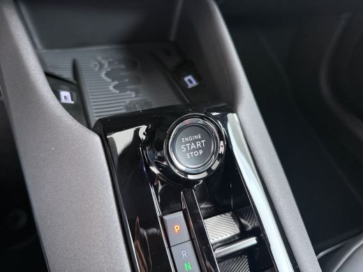 Alfa Romeo Junior Ibrida Automaat ActivLease financial lease