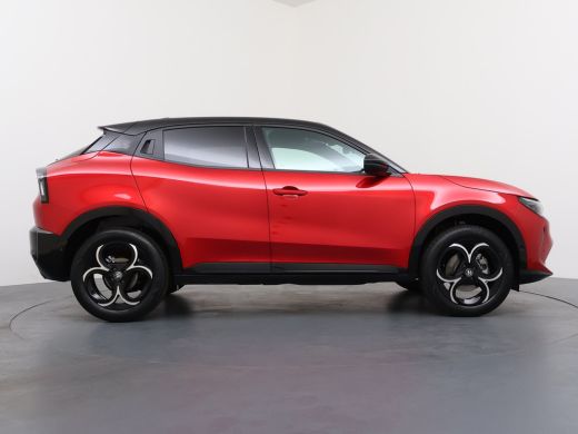 Alfa Romeo Junior Ibrida Automaat ActivLease financial lease