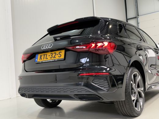 Audi A3 Sportback 45 TFSI e 245pk S edition Competition | Leder ActivLease financial lease