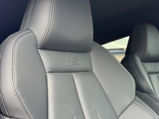 Audi A3 Sportback 45 TFSI e 245pk S edition Competition | Leder ActivLease financial lease