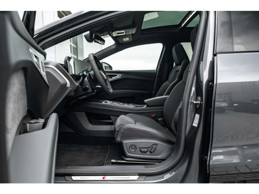 Audi Q4 e-tron Quattro Performance 82 kWh / 340 pk S edition | 3-zone airconditioning | Achterklep, automatisch ... ActivLease financial lease