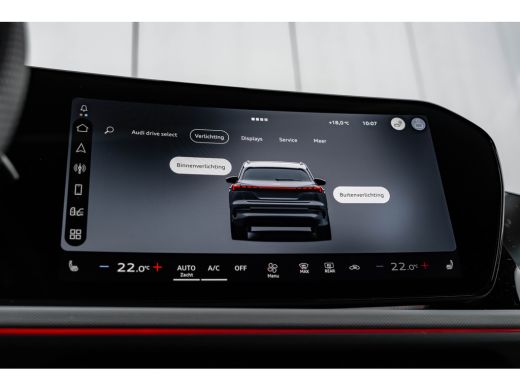Audi Q4 e-tron Quattro Performance 82 kWh / 340 pk S edition | 3-zone airconditioning | Achterklep, automatisch ... ActivLease financial lease