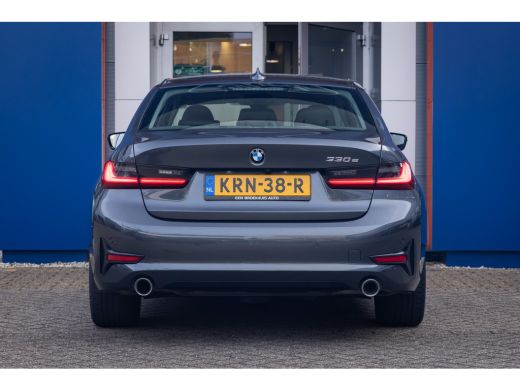 BMW 3 Serie 330e Business Edition Plus | 360 camera | Leder | Cruise control adaptief | Apple Carplay/Android... ActivLease financial lease