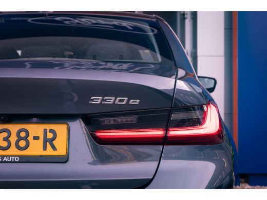 BMW 3 Serie 330e Business Edition Plus | 360 camera | Leder | Cruise control adaptief | Apple Carplay/Android... ActivLease financial lease