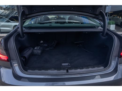 BMW 3 Serie 330e Business Edition Plus | 360 camera | Leder | Cruise control adaptief | Apple Carplay/Android... ActivLease financial lease