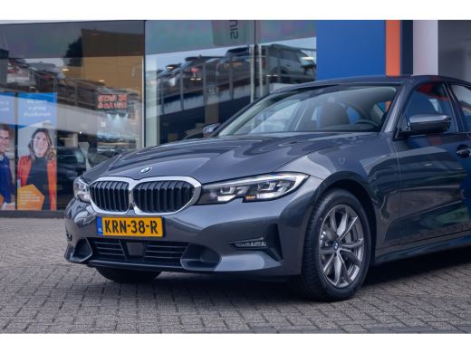 BMW 3 Serie 330e Business Edition Plus | 360 camera | Leder | Cruise control adaptief | Apple Carplay/Android... ActivLease financial lease