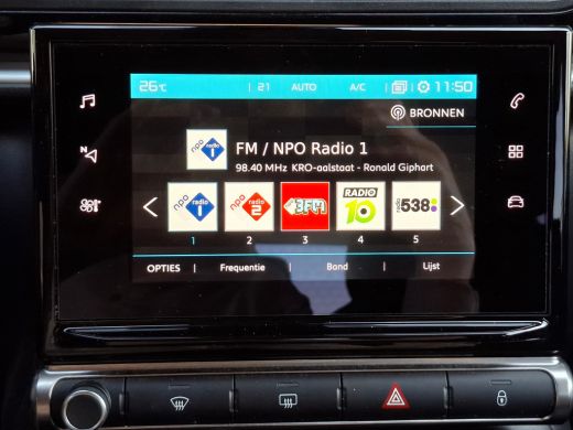 Citroën C3 1.2 PureTech 110 PK Shine | Achterbank in delen neerklapbaar | Achteropkomend verkeer waarschuwin... ActivLease financial lease