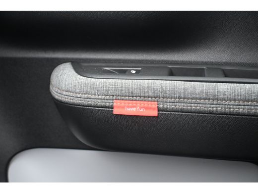Citroën &euml;-C3 Aircross Plus 113pk Comfort Range 44 kWh Tot 8 Jaar Garantie! 3 Fase | Navigatie by App | Achteruitrijcame... ActivLease financial lease