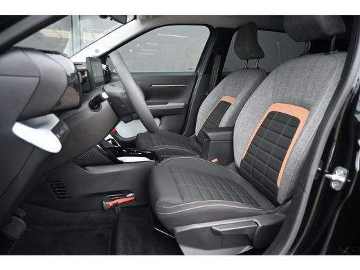 Citroën &euml;-C3 Aircross Plus 113pk Comfort Range 44 kWh Tot 8 Jaar Garantie! 3 Fase | Navigatie by App | Achteruitrijcame... ActivLease financial lease
