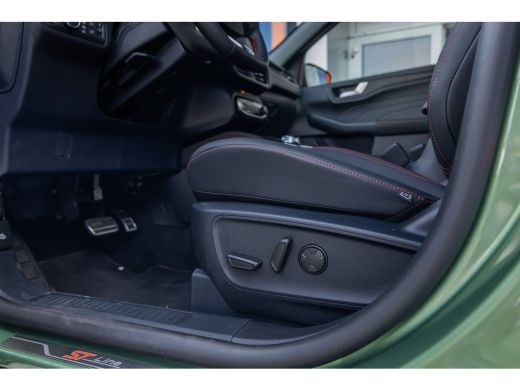 Ford Kuga 2.5 PHEV ST-Line X | Adaptief Cruise control | Trekhaak elektrisch | Elektrisch stoelen met geheu... ActivLease financial lease