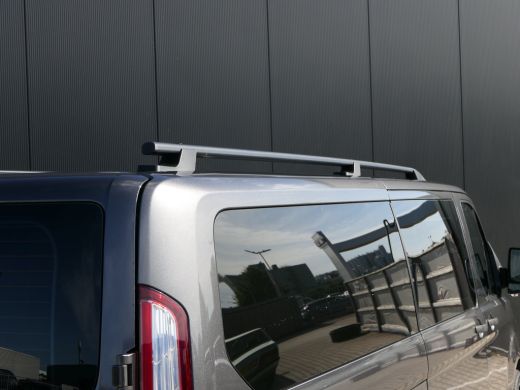 Ford Transit Custom 320 2.0 TDCI L2H1 Trend Sport DC Automaat | Dubbele Cabine | 5-Persoons | Navigatie | Trekhaak | ... ActivLease financial lease