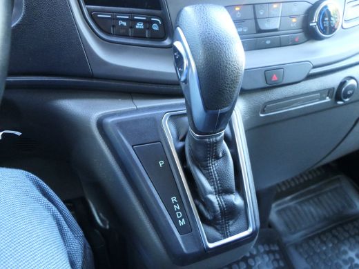 Ford Transit Custom 320 2.0 TDCI L2H1 Trend Sport DC Automaat | Dubbele Cabine | 5-Persoons | Navigatie | Trekhaak | ... ActivLease financial lease