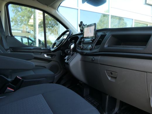 Ford Transit Custom 320 2.0 TDCI L2H1 Trend Sport DC Automaat | Dubbele Cabine | 5-Persoons | Navigatie | Trekhaak | ... ActivLease financial lease