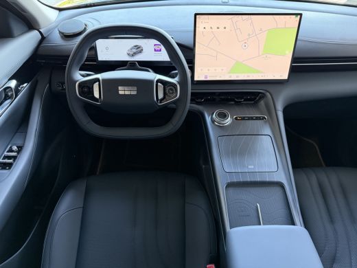 Geely E5 Pro+ 68 kWh | 475 km WLTP | Moonlight Silver 8 Jaar Garantie | 360&deg; Camera | Warmtepomp | Leder |... ActivLease financial lease