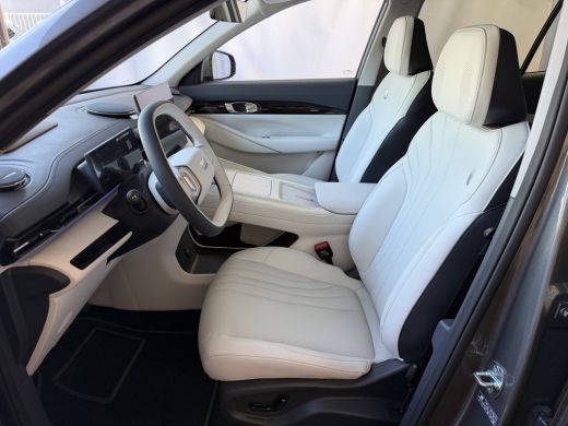 Geely E5 Max+ 68 kWh | 475 km WLTP | 8 Jaar Garantie | Pano | Elektr. Achterklep | 360&deg; Camera | Warmtepom... ActivLease financial lease