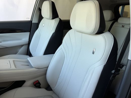 Geely E5 Max+ 68 kWh | 475KM Bereik Topuitvoering | Panoramadak | Elektr. Achterklep | 360&deg; Camera | 8 Jaa... ActivLease financial lease