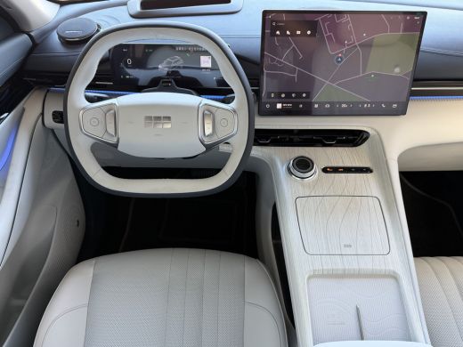 Geely E5 Max+ 68 kWh | 475KM Bereik Topuitvoering | Panoramadak | Elektr. Achterklep | 360&deg; Camera | 8 Jaa... ActivLease financial lease