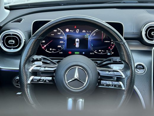 Mercedes-Benz C-Klasse Estate 300 e AMG Line | Pano | Trekhaak | Sfeerverlichting | Camera | LED ActivLease financial lease