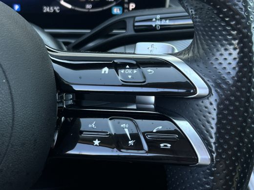 Mercedes-Benz C-Klasse Estate 300 e AMG Line | Pano | Trekhaak | Sfeerverlichting | Camera | LED ActivLease financial lease