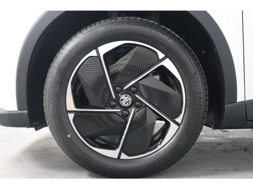 MG MGS5 EV Luxury 64 kWh | 360 Camera | Warmtepomp | Stoel/Stuurverwarming | Clima | Navi | LED | Cruise Ada... ActivLease financial lease