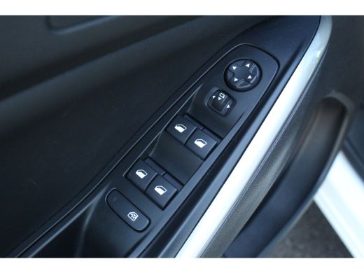 Opel Grandland 1.6 Turbo Plug-In Hybrid Ultimate | Trekh. | Elek. Achterklep | Adaptive Cruise | Stoel & Stuur V... ActivLease financial lease