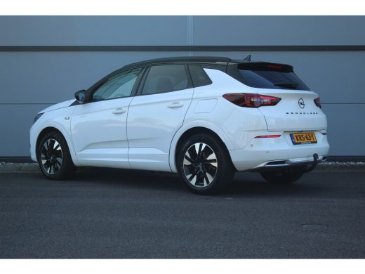 Opel Grandland 1.6 Turbo Plug-In Hybrid Ultimate | Trekh. | Elek. Achterklep | Adaptive Cruise | Stoel & Stuur V... ActivLease financial lease