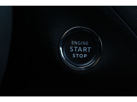 Opel Grandland 1.6 Turbo Plug-In Hybrid Ultimate | Trekh. | Elek. Achterklep | Adaptive Cruise | Stoel & Stuur V... ActivLease financial lease