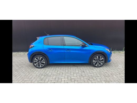 Peugeot 208 1.2 PureTech GT | Cruise Control | Climate Control | Achteruitrij Camera | Parkeersensoren Voor e... ActivLease financial lease