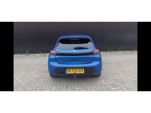 Peugeot 208 1.2 PureTech GT | Cruise Control | Climate Control | Achteruitrij Camera | Parkeersensoren Voor e... ActivLease financial lease