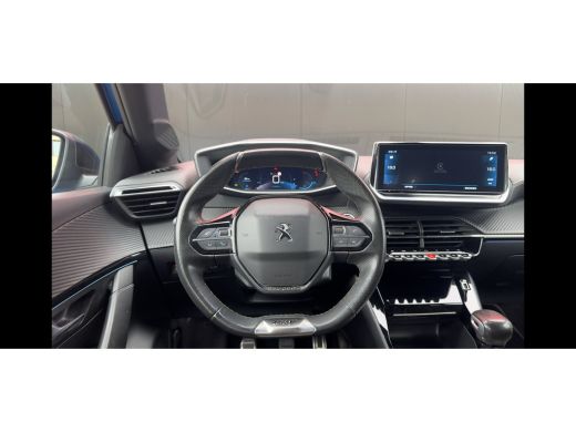 Peugeot 208 1.2 PureTech GT | Cruise Control | Climate Control | Achteruitrij Camera | Parkeersensoren Voor e... ActivLease financial lease