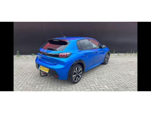 Peugeot 208 1.2 PureTech GT | Cruise Control | Climate Control | Achteruitrij Camera | Parkeersensoren Voor e... ActivLease financial lease
