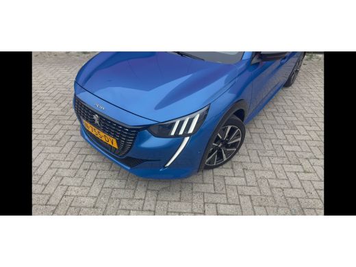 Peugeot 208 1.2 PureTech GT | Cruise Control | Climate Control | Achteruitrij Camera | Parkeersensoren Voor e... ActivLease financial lease