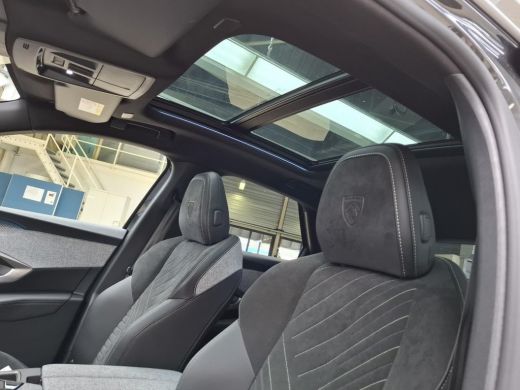 Peugeot 3008 1.6 plug-in Hybrid 195 GT Automaat | Panorama/schuifdak | Luxe stoelen | Massage | Focal | Alcant... ActivLease financial lease
