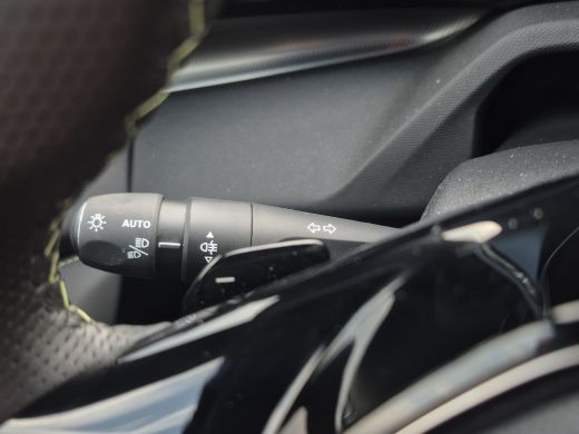 Peugeot 308 SW 1.2 Hybrid 145 e-DCS6 GT 8 jaar garantie | Elektrische stoelverstelling met geheugen | Stoelma... ActivLease financial lease
