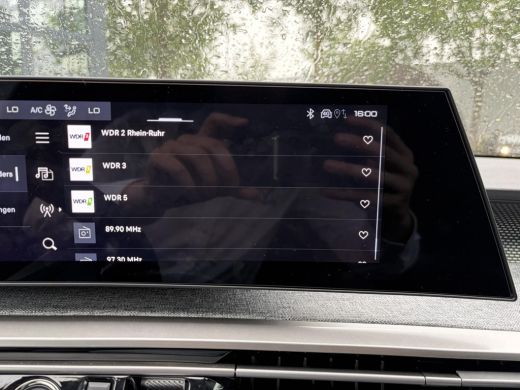 Peugeot 5008 1.2 Hybrid 145 GT 7p 3000 KM !! | ADAPTIVE CRUISE | 360&deg; CAMERA | STOEL- & STUURVERWARMING | MEMO... ActivLease financial lease