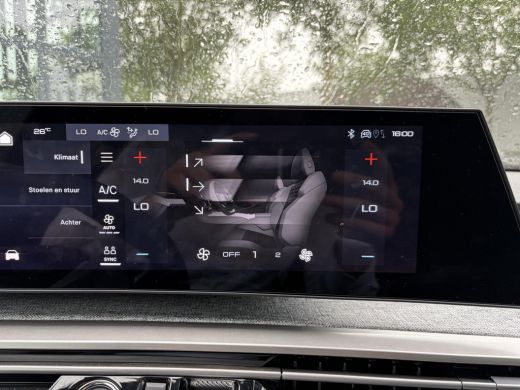 Peugeot 5008 1.2 Hybrid 145 GT 7p 3000 KM !! | ADAPTIVE CRUISE | 360&deg; CAMERA | STOEL- & STUURVERWARMING | MEMO... ActivLease financial lease