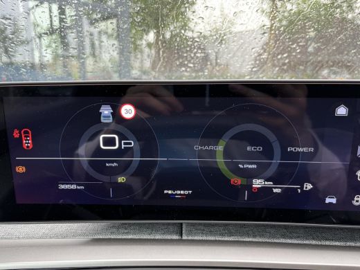 Peugeot 5008 1.2 Hybrid 145 GT 7p 3000 KM !! | ADAPTIVE CRUISE | 360&deg; CAMERA | STOEL- & STUURVERWARMING | MEMO... ActivLease financial lease