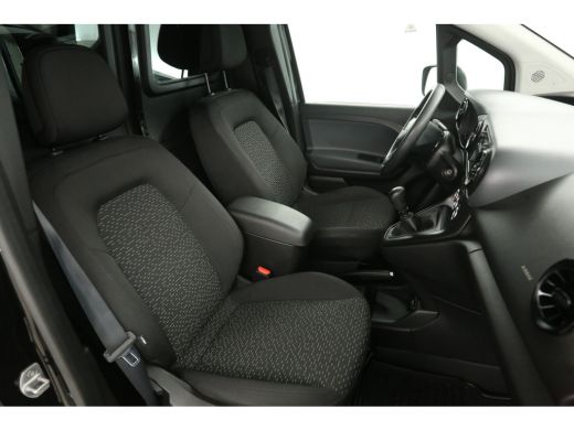 Renault Kangoo Mercedes-Benz Citan 112 CDI 116PK | Airco | Parkeersensoren | LED ActivLease financial lease