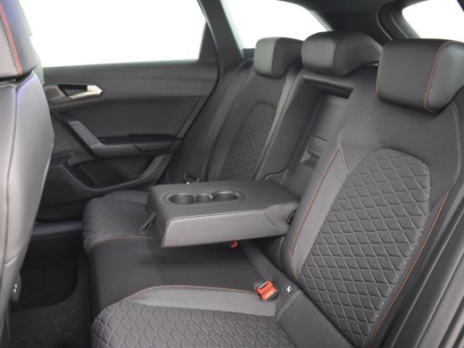 Seat Leon Sportstourer FR Business - eHybrid | Achteruitrijcamera | Automatisch dimmende binnenspiegel | Da... ActivLease financial lease