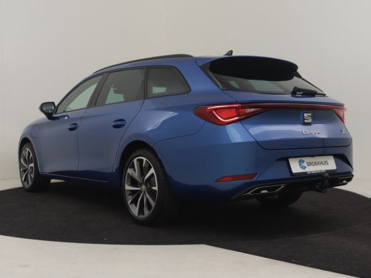 Seat Leon Sportstourer FR Business - eHybrid | Achteruitrijcamera | Automatisch dimmende binnenspiegel | Da... ActivLease financial lease