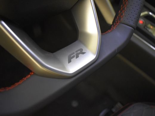 Seat Leon Sportstourer FR Business - eHybrid | Achteruitrijcamera | Automatisch dimmende binnenspiegel | Da... ActivLease financial lease