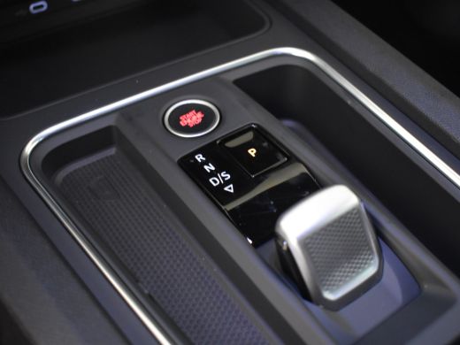 Seat Leon Sportstourer FR Business - eHybrid | Achteruitrijcamera | Automatisch dimmende binnenspiegel | Da... ActivLease financial lease