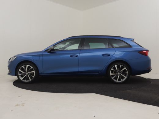 Seat Leon Sportstourer FR Business - eHybrid | Achteruitrijcamera | Automatisch dimmende binnenspiegel | Da... ActivLease financial lease
