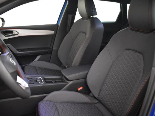 Seat Leon Sportstourer FR Business - eHybrid | Achteruitrijcamera | Automatisch dimmende binnenspiegel | Da... ActivLease financial lease