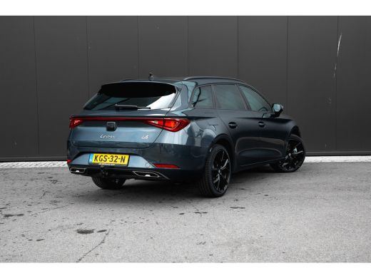 Seat Leon Sportstourer FR Business - eHybrid | Achteruitrijcamera | Automatisch dimmende binnenspiegel | Da... ActivLease financial lease