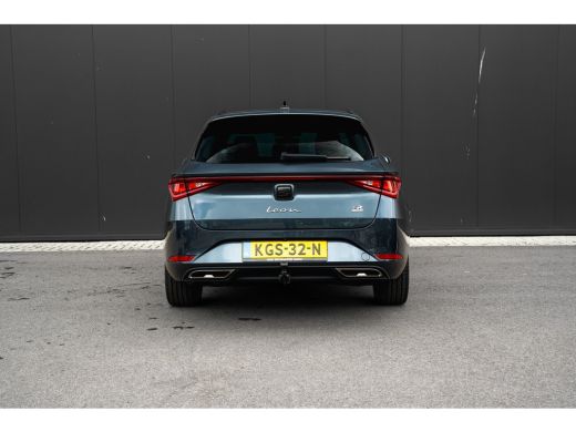 Seat Leon Sportstourer FR Business - eHybrid | Achteruitrijcamera | Automatisch dimmende binnenspiegel | Da... ActivLease financial lease