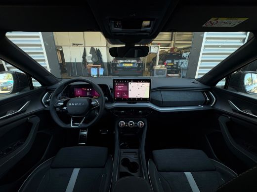 Skoda Kodiaq Sportline Business | Achteruitrijcamera | Crew Protect Assist | Cruise control met speedlimiter ActivLease financial lease
