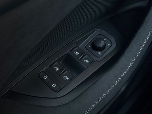 Skoda Kodiaq Sportline Business | Achteruitrijcamera | Crew Protect Assist | Cruise control met speedlimiter ActivLease financial lease