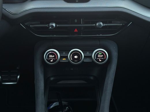 Skoda Kodiaq Sportline Business | Achteruitrijcamera | Crew Protect Assist | Cruise control met speedlimiter ActivLease financial lease