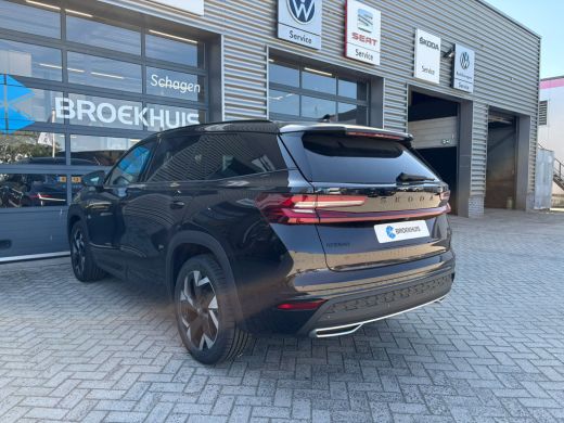 Skoda Kodiaq Sportline Business | Achteruitrijcamera | Crew Protect Assist | Cruise control met speedlimiter ActivLease financial lease